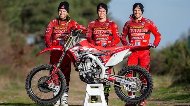 HONDA SR MOTOBLOUZ artwork 5