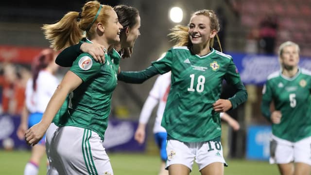 Northern Ireland Women artwork 4