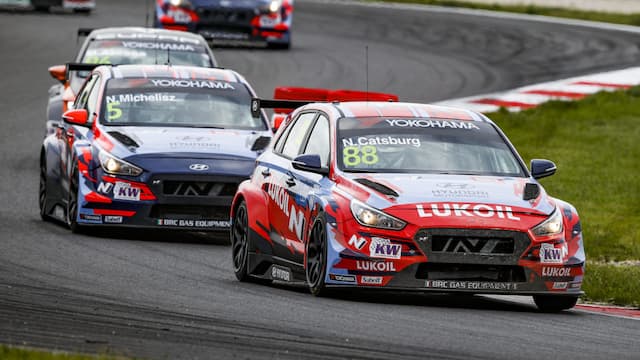 N LUKOIL Racing Team artwork 6