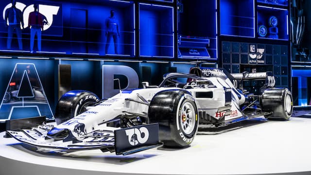 Scuderia AlphaTauri artwork 6