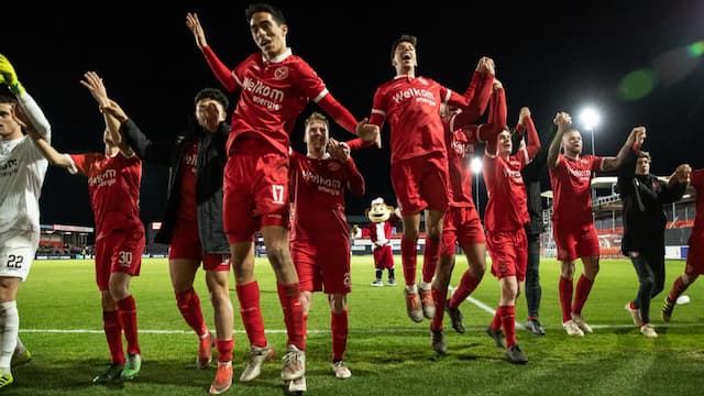 Almere City FC artwork 7