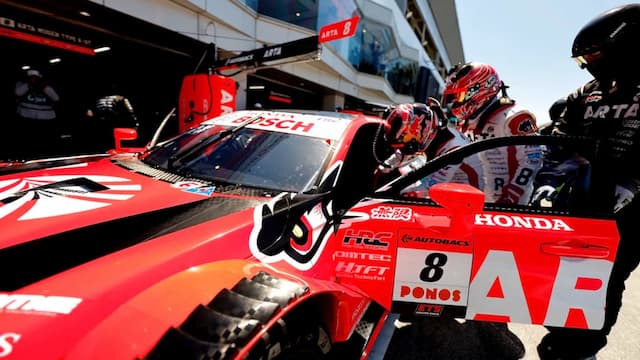 Autobacs Racing Team Aguri artwork 7