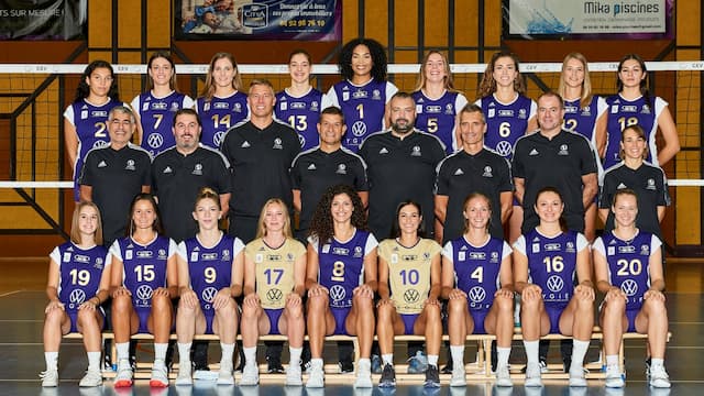 Volero Le Cannet Women artwork 5