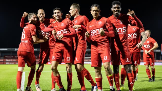 Almere City FC artwork 6